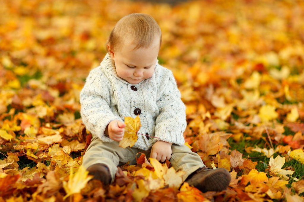 baby autumn photo