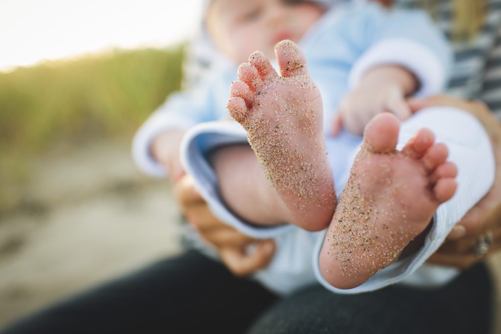 baby feet picture